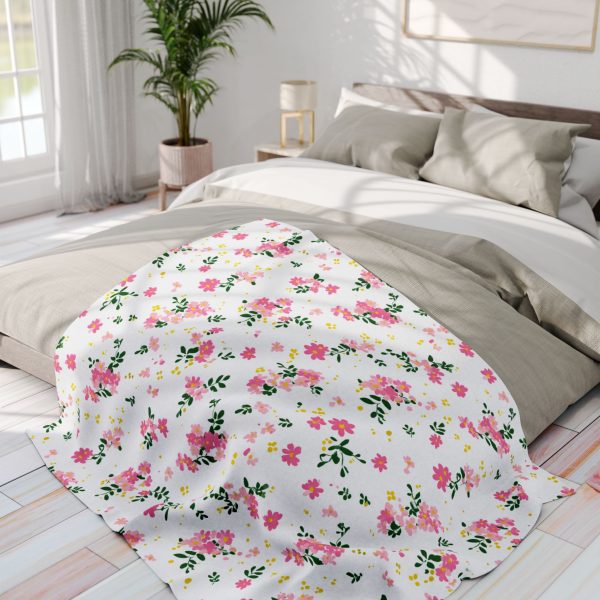 15061958598243581216_2048-1.jpeg Floral Fleece Blanket, Cozy Throw for Home, Lightweight Bedding Blanket, Perfect Gift for Her, Pink Floral Blanket