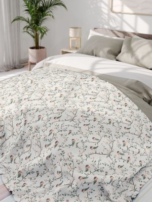 Warli Art Inspired Fleece Blanket - Minimal Sparrow Design in Cream, Pink, Mint | Cultural Sophistication for Home Decor