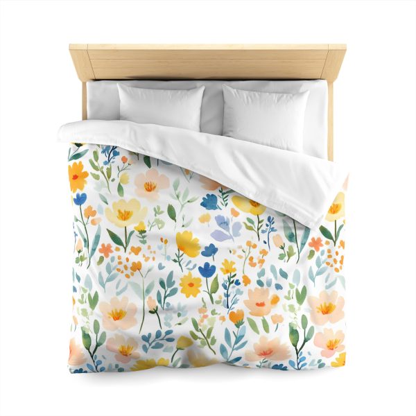 Watercolor Meadow Flowers White Floral Print - Pastel Colors Cute Pattern on Watercolor Paper Texture