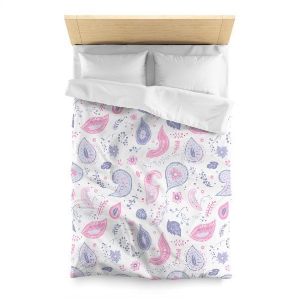 1893104799080305352_2048.jpeg Minimalist Paisley Microfiber Duvet Cover in Soft Pastel Colors | Lightweight Breathable Material | Invisible Zipper | Modern Indian-Inspired Home Decor