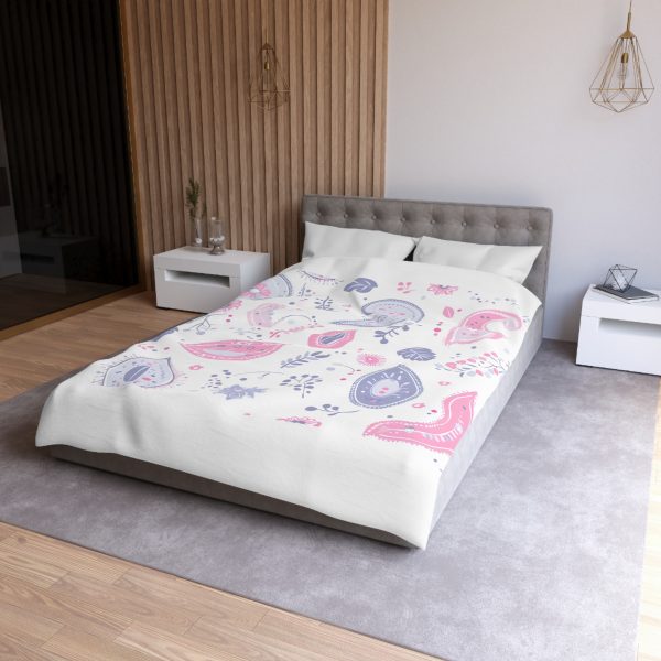 3049344995861856993_2048.jpeg Minimalist Paisley Microfiber Duvet Cover in Soft Pastel Colors | Lightweight Breathable Material | Invisible Zipper | Modern Indian-Inspired Home Decor