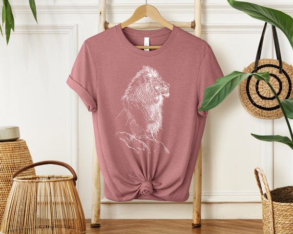 Lion Sketch T-Shirt for Girls and Women - Embrace Your Love for Wildlife with this Majestic Lion Art Shirt