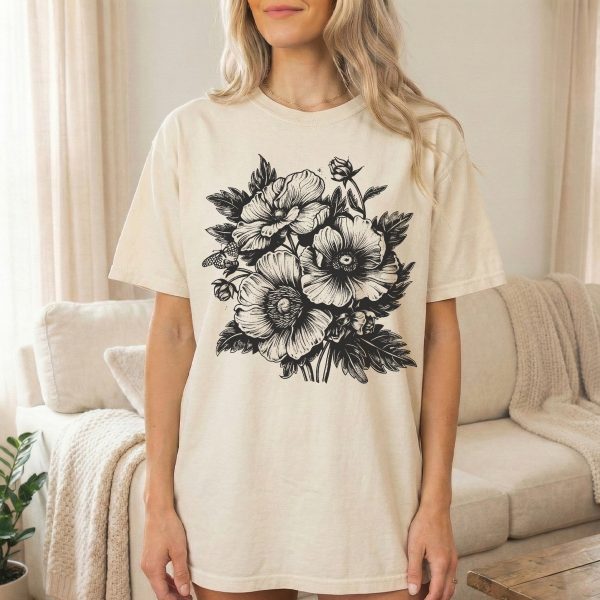 Blooming Beauty: Women's Floral Design T-shirt