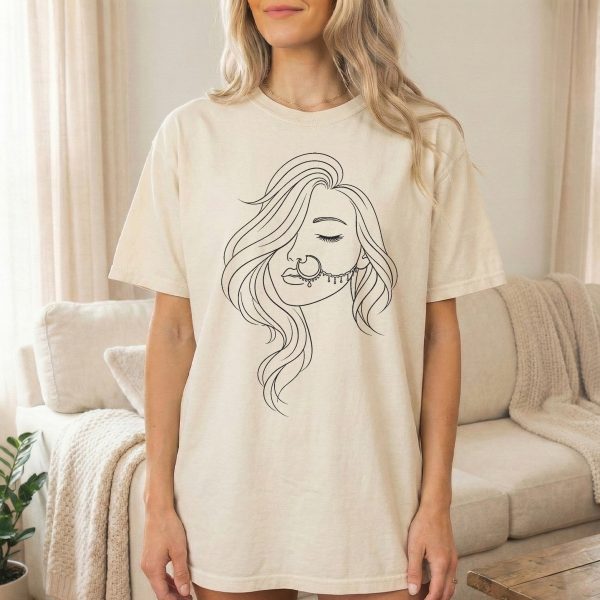 Bhartiya Naari Shakti: Indian Woman with Nath Minimalist T-shirt for Proud Women